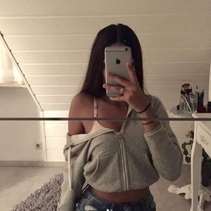 Meet your Posher, Trinity